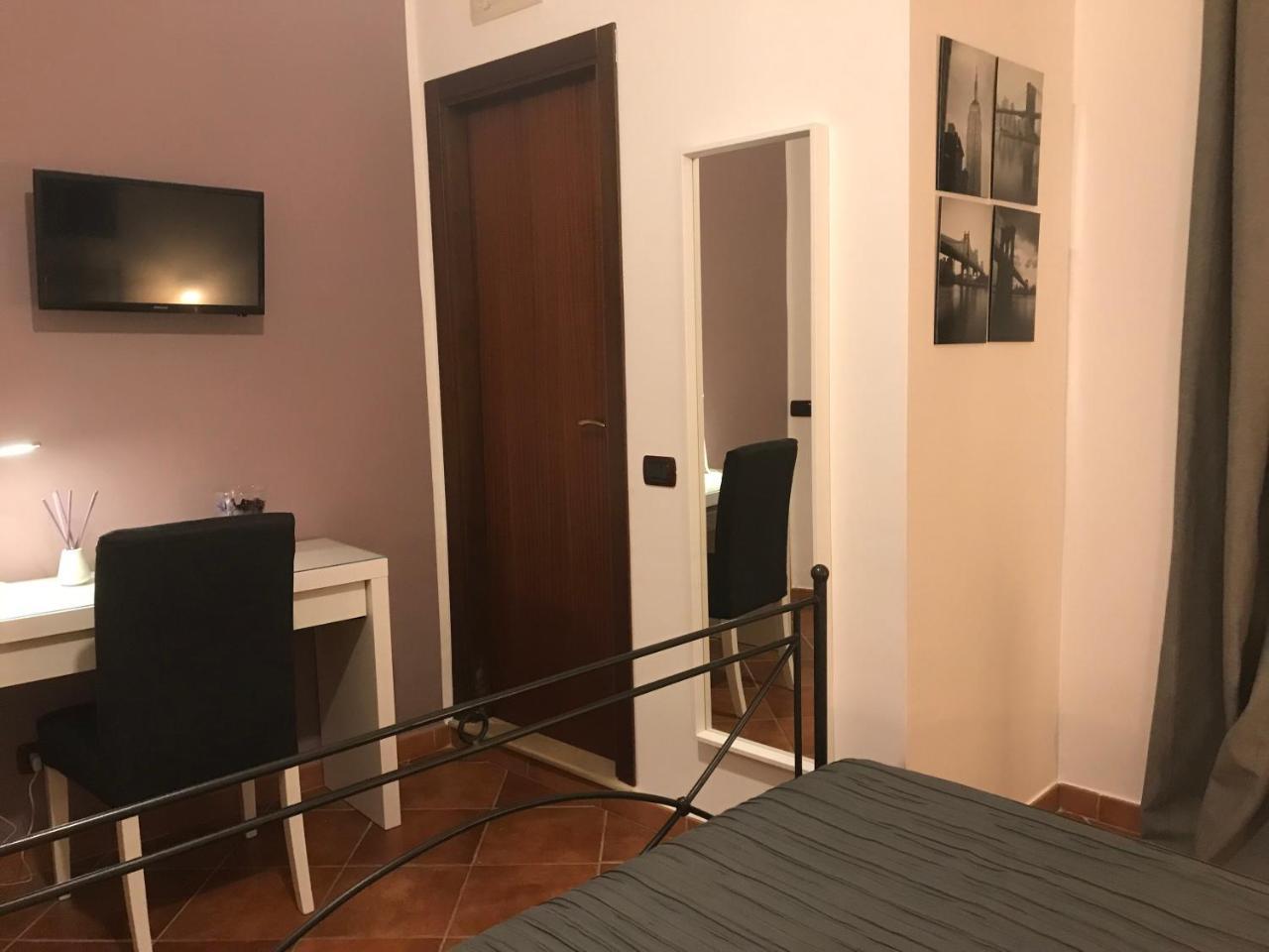 Holiday Rooms Portale Pirrera Modica Exteriör bild