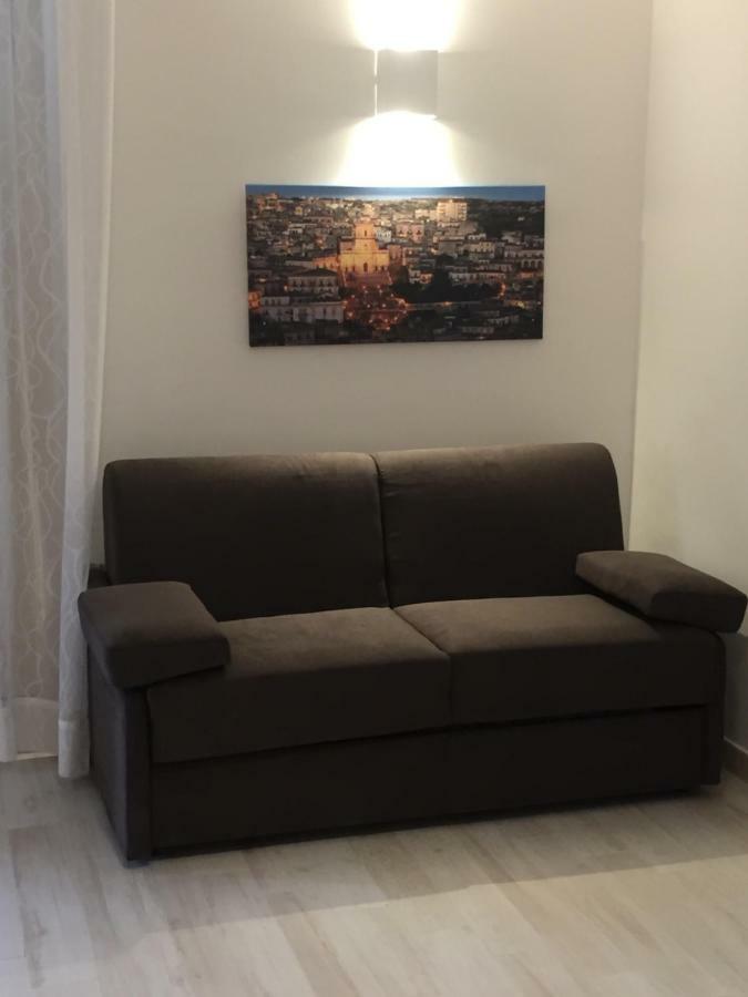 Holiday Rooms Portale Pirrera Modica Exteriör bild