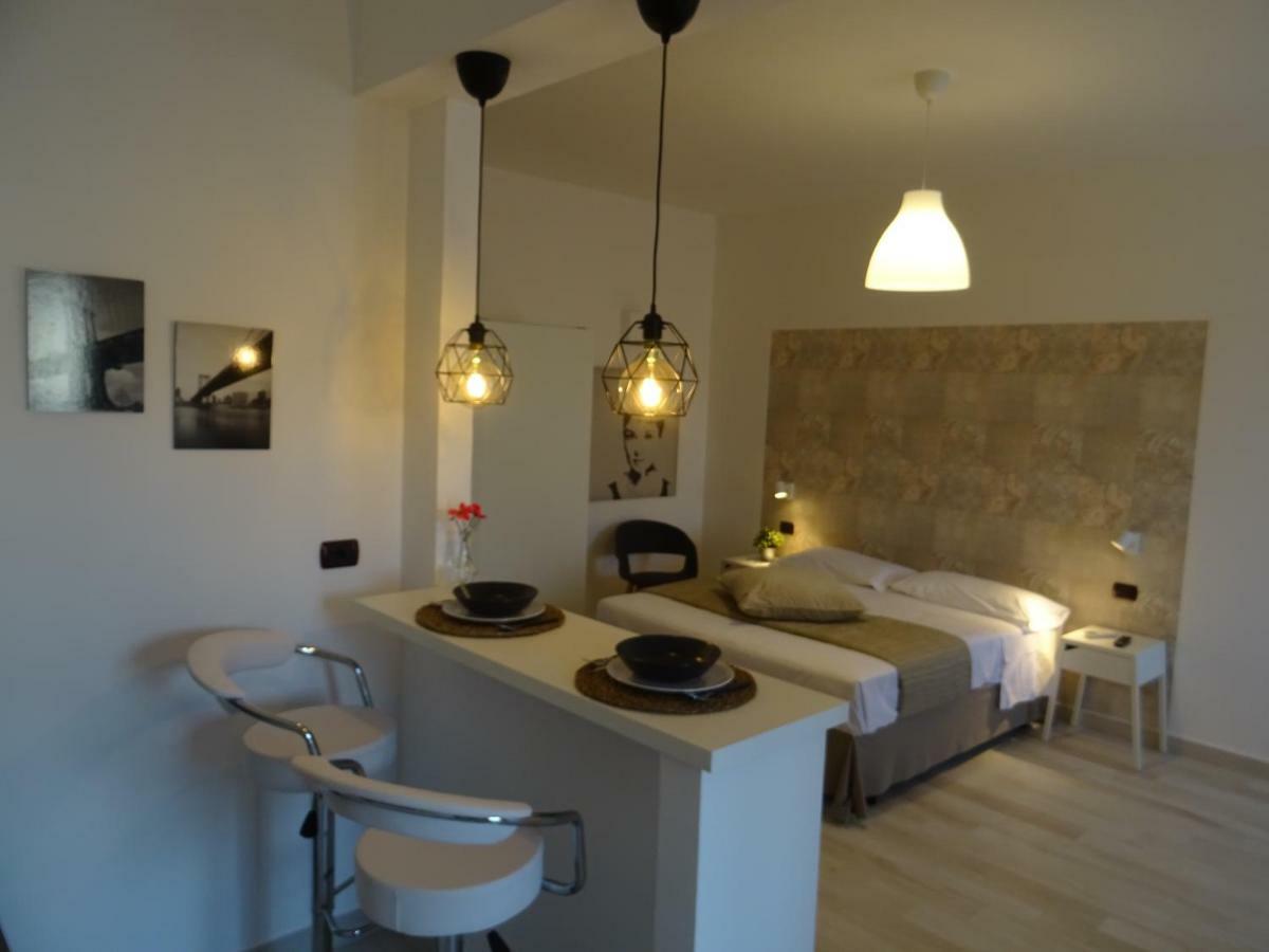 Holiday Rooms Portale Pirrera Modica Exteriör bild